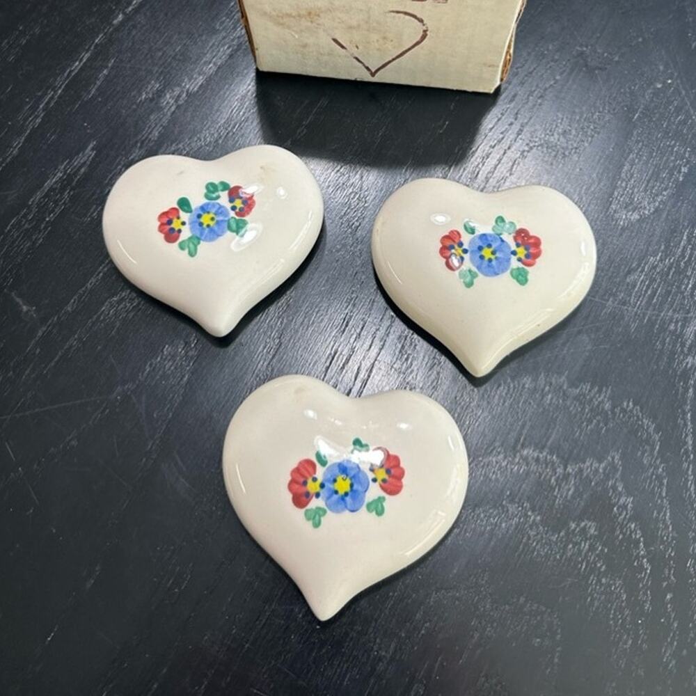 Vintage pottery- set of 3 white hearts with floral design- cute gift cottagecore